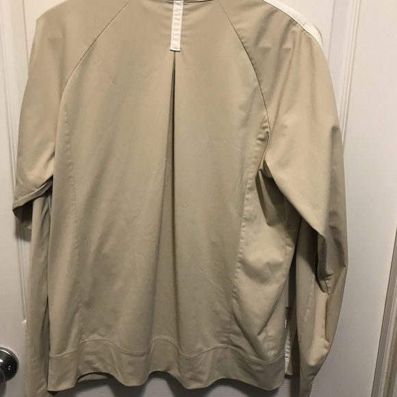 - EUC, worn  once Nike golf coat - Picture 3 of 3